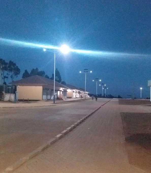 文峰区非洲科特迪瓦太阳能路灯工程
